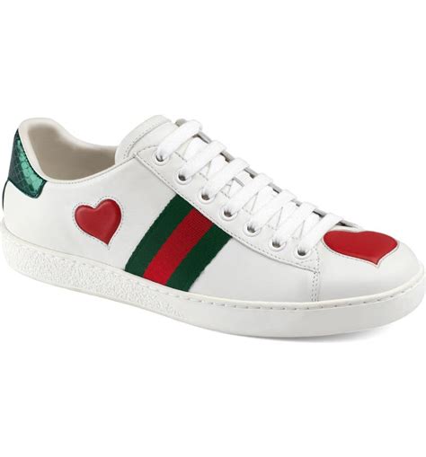 gucci white sneakers heart